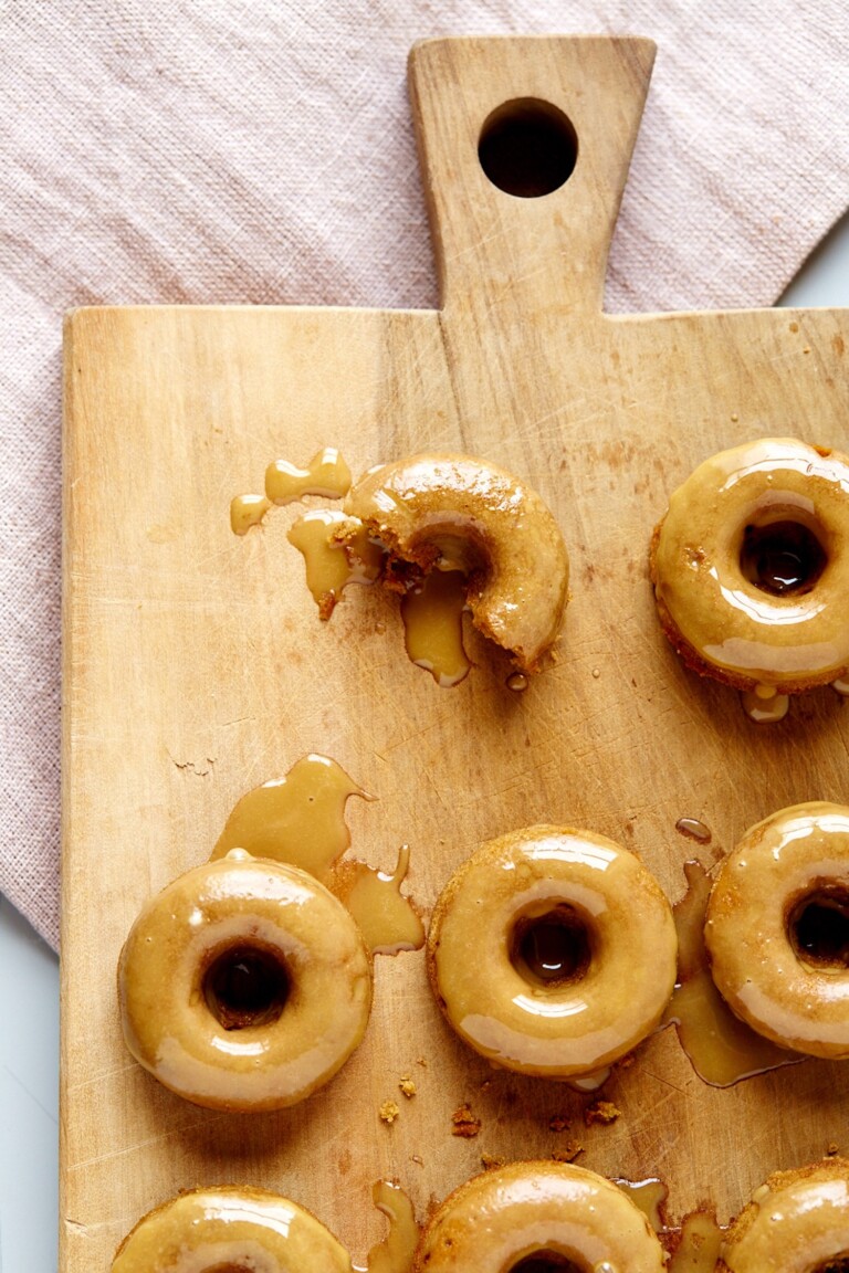 maple molasses donuts