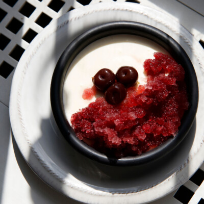 vanilla pomegrante panna cotta
