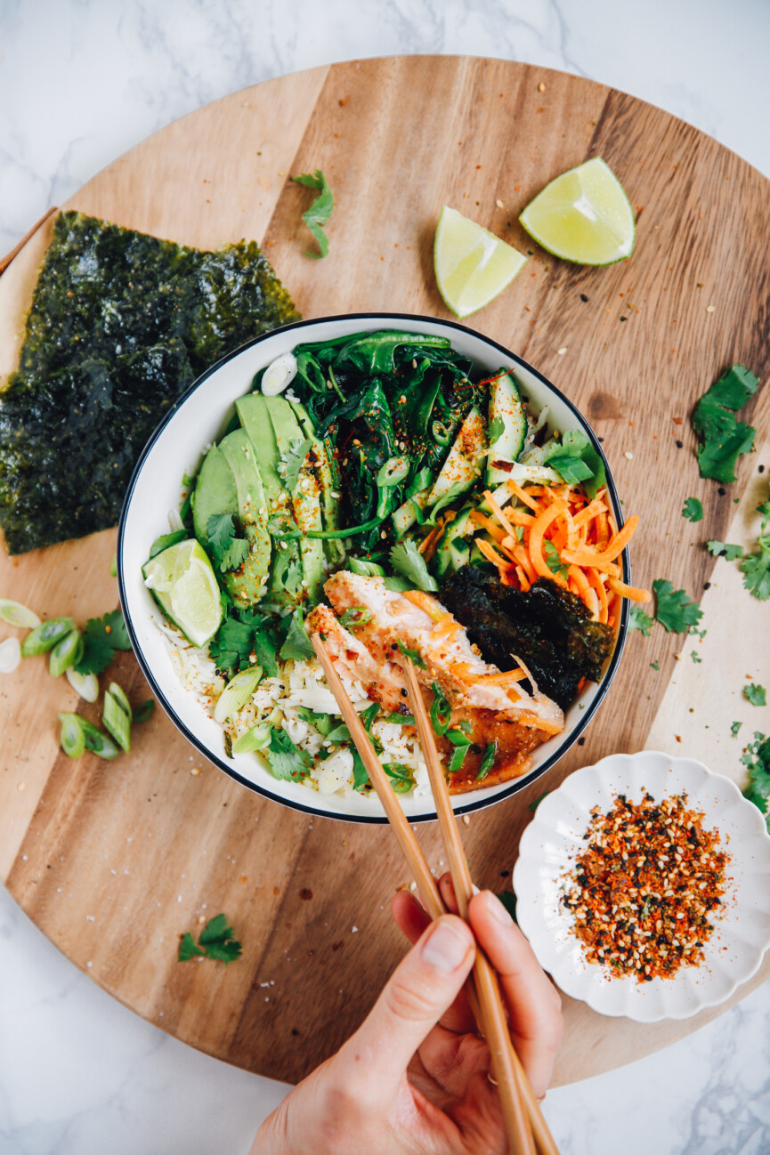 salmon roll sushi bowl
