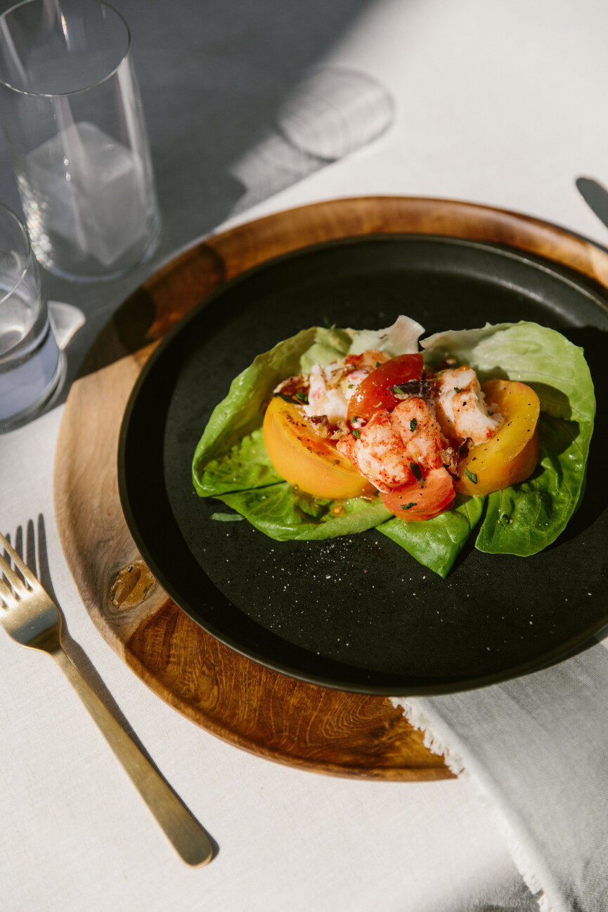 tiffani thiessen lobster BLT lettuce wraps