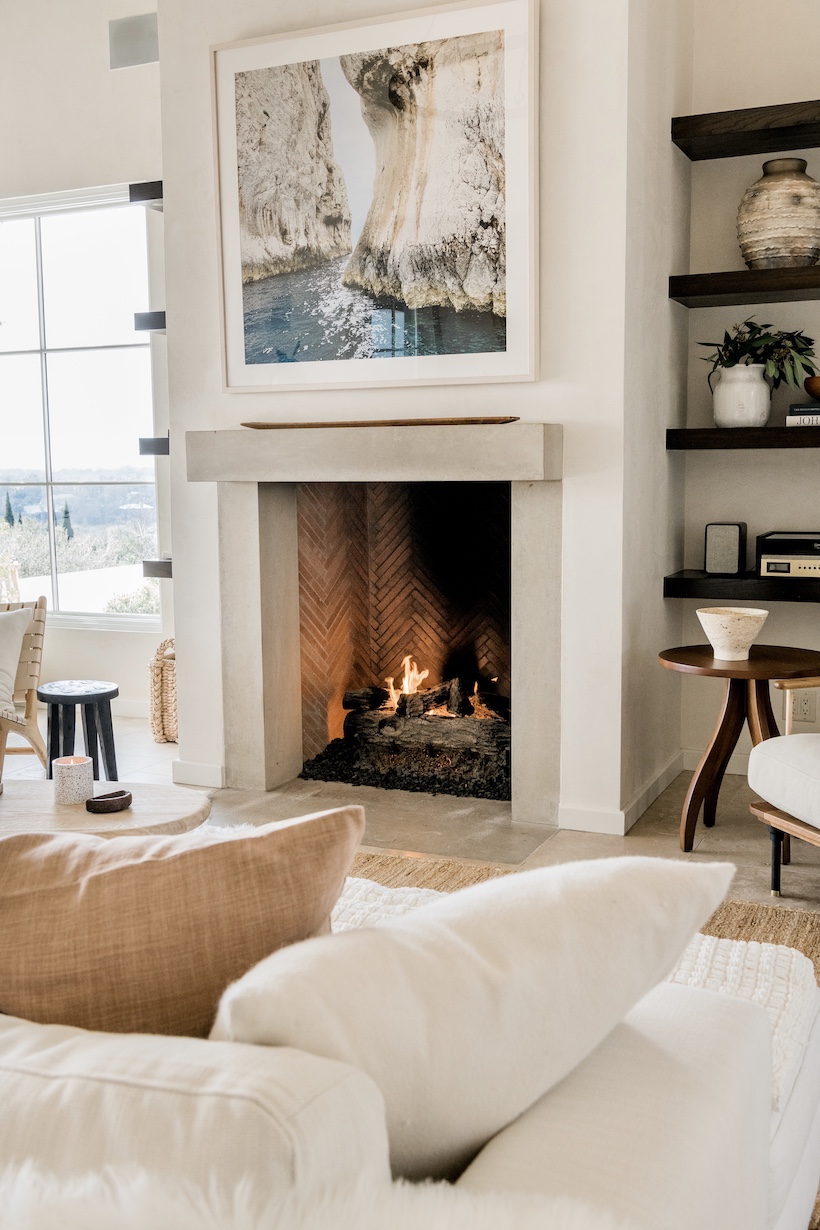 modern fireplace - neutral living room in Austin
