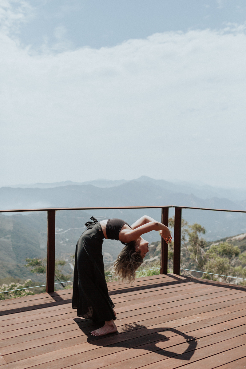 Nitsa Citrine in Malibu - dance, yoga, stretch_tips for staying happy at home