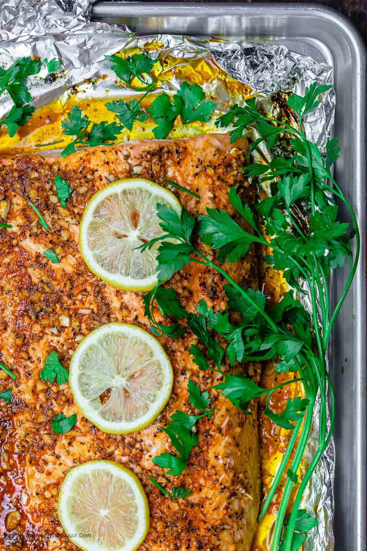 Baked Lemon Garlic Salmon Recipe