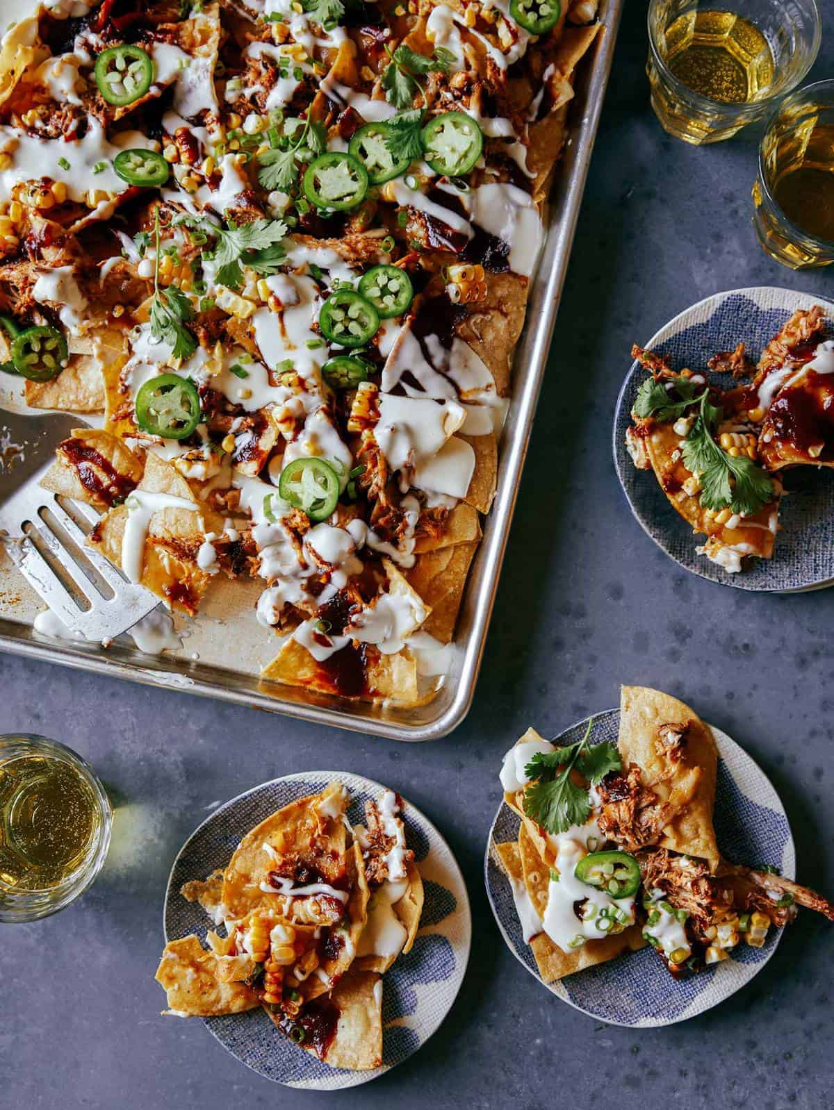 Sheet Pan Chipotle Chicken Nachos_easy sheet pan recipes