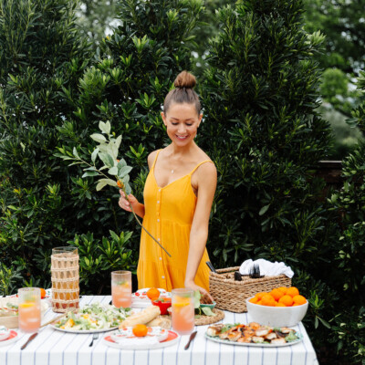 summer tablescape, backyard dinner party with Target, al freso entertaining, outdoor entertaining ideas, citrus, setting the table