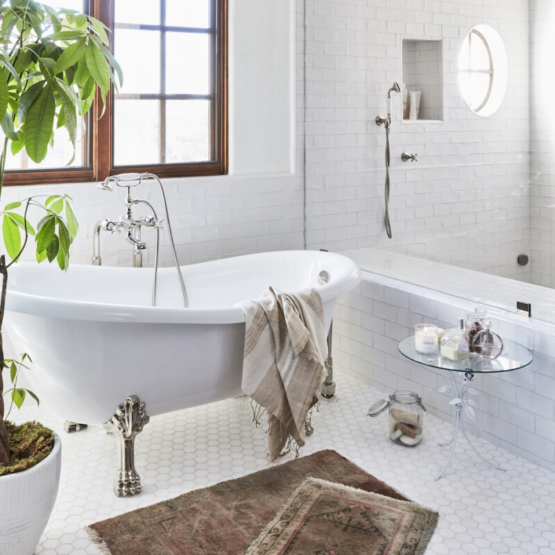 lauren conrad beautiful bathtub