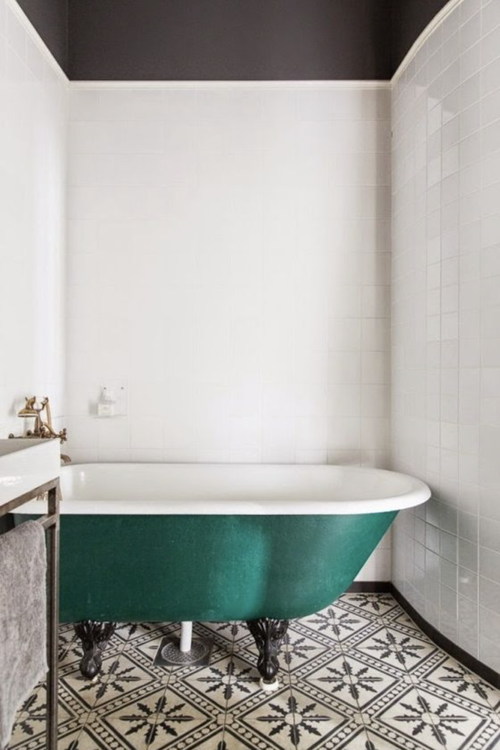 beautiful bathtubs