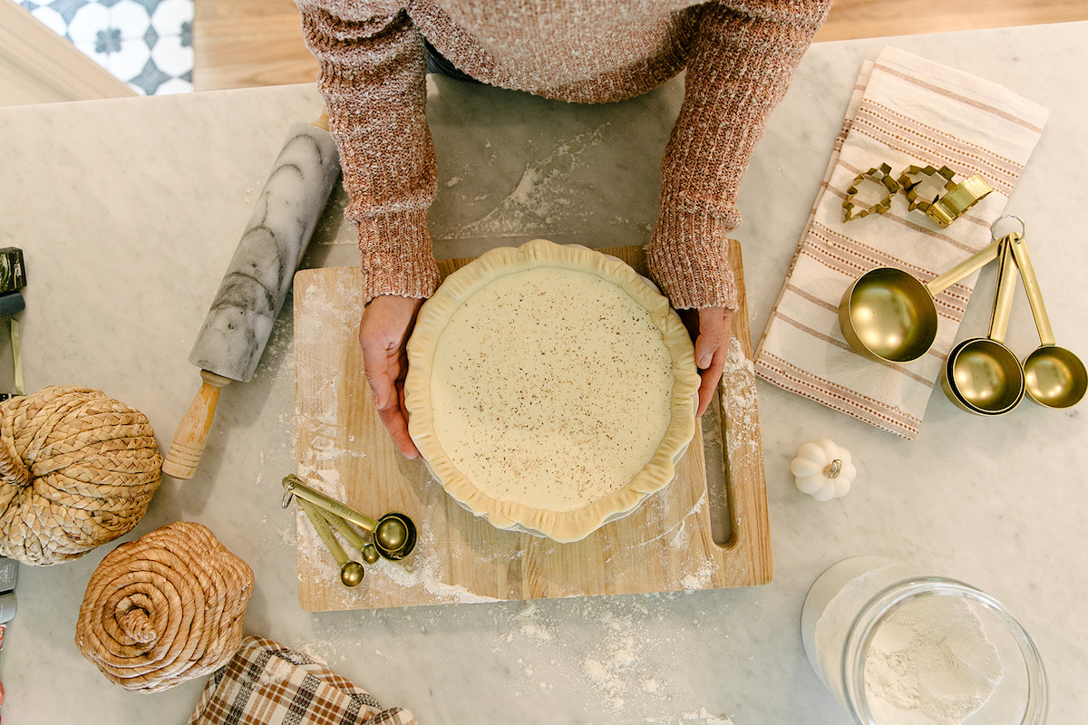How to make fall pies for Thanksgiving - pie baking party - kitchen, cooking, fall baking