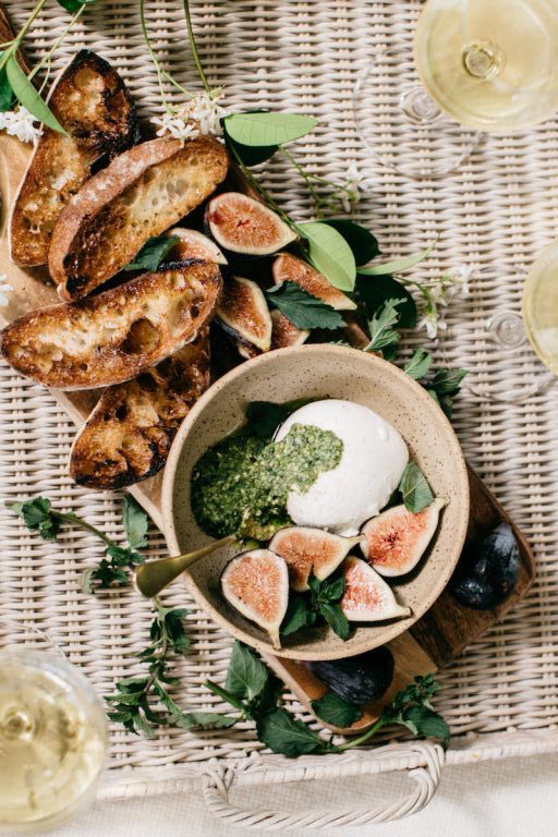 Burrata, fig and pesto appetizer - Camille Styles