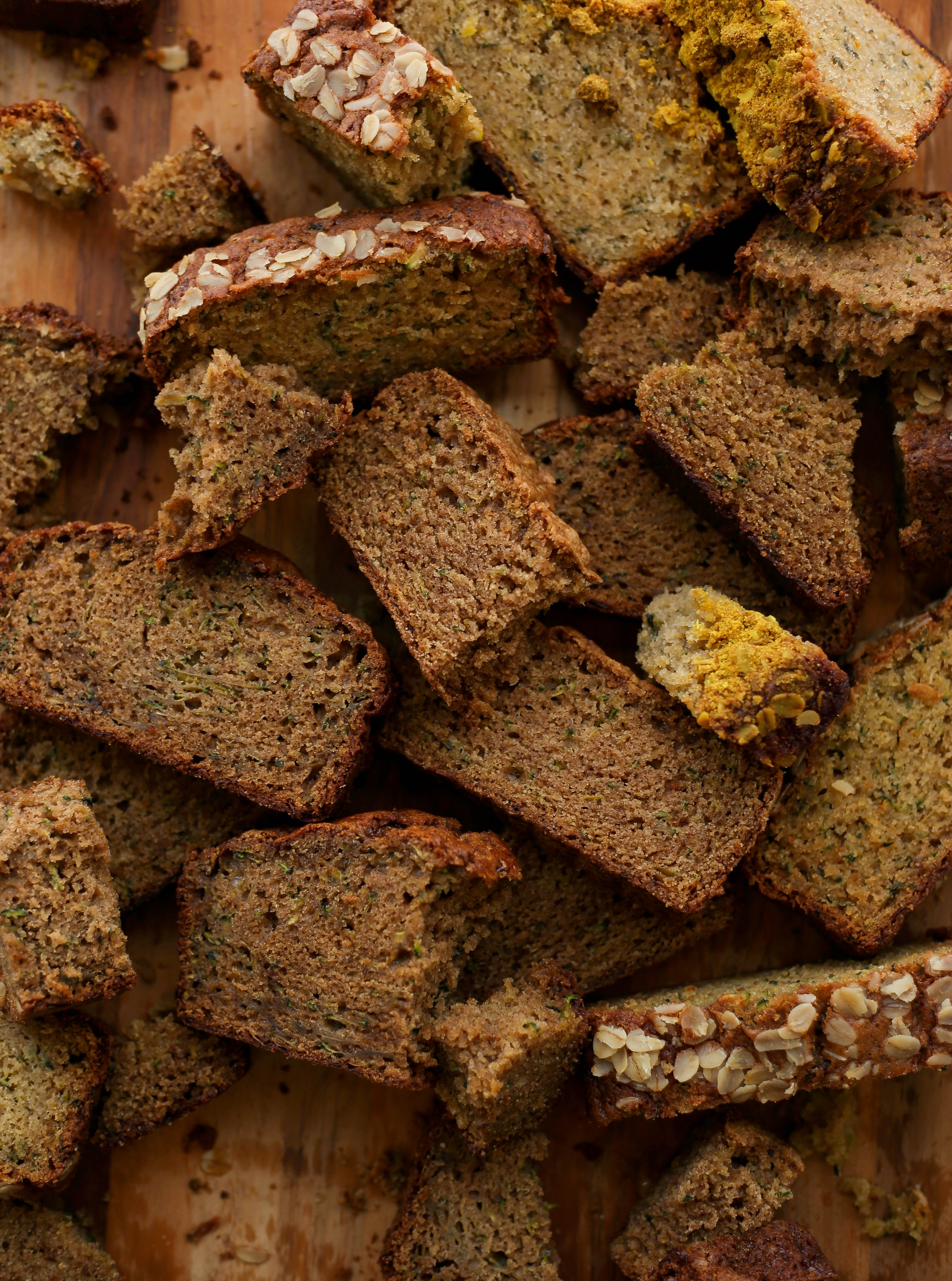 I tried 5 of the internet's best zucchini bread recipes, this is the one I'll bake all summer long