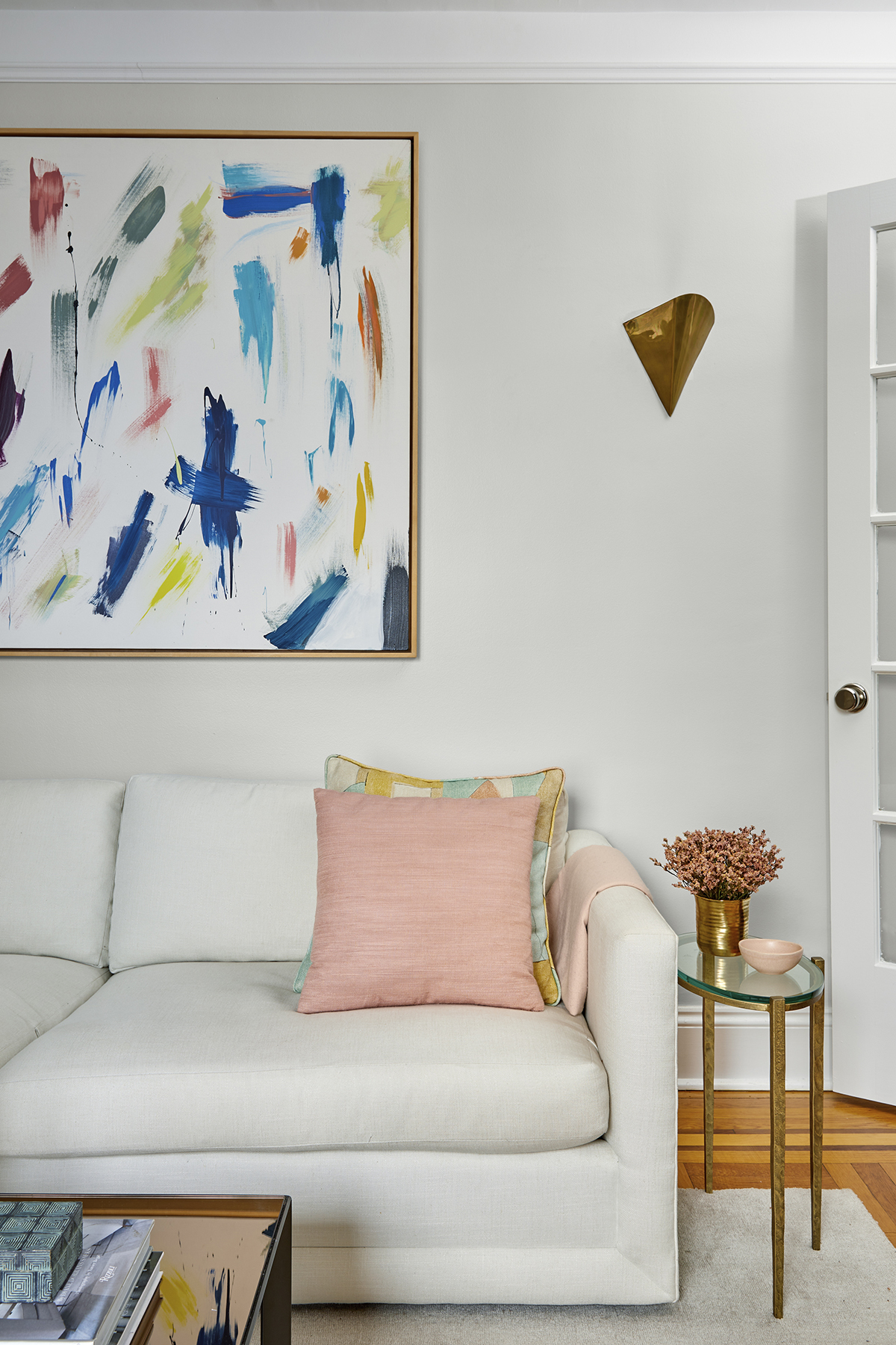 nicole gibbons clare paint apartment