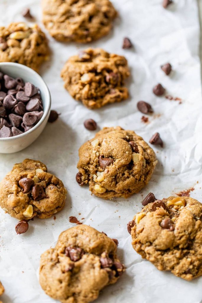 Whole-Wheat-Walnut-Chocolate-Chip-Cookies-5