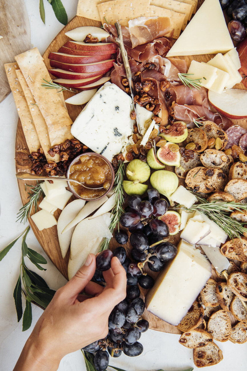 fall-charcuterie-board