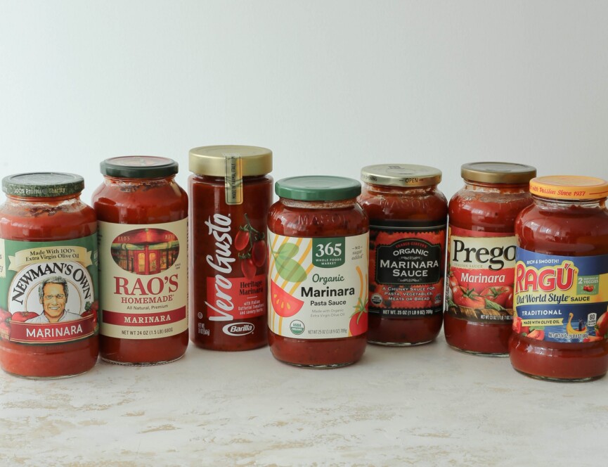 taste test 7 marinara pasta sauces from the grocery store - this is the jar we'll have in our pantry all year round