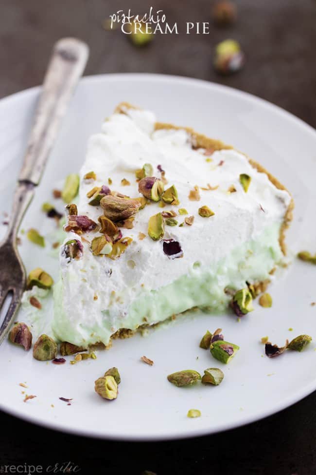 NO BAKE PISTACHIO CREAM PIE
