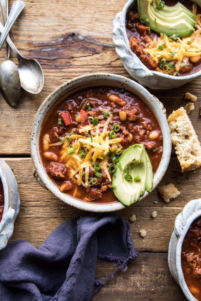 slow cooker turkey adn white bean chili