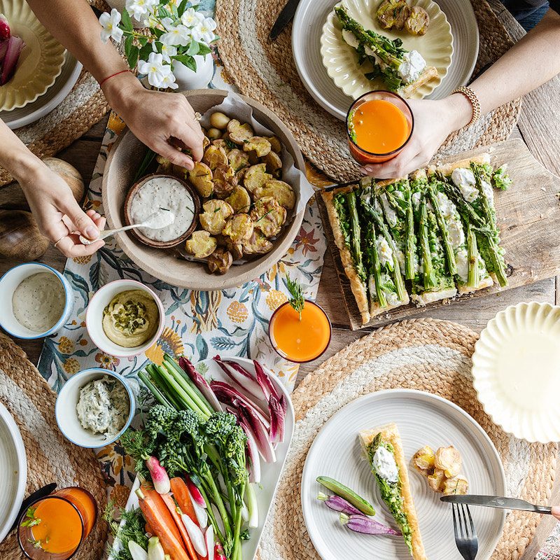 Camille Styles, Easter, spring, Target C1, Crispy Smashed Potatoes, Farmer's Market Crudité with Good & Gather Dips (Golden Ginger Hummus & Spinach Dip), Asparagus & Spring Pea Tart with Burrata, Carrot-Orange Mimosas, table setting, brunch, floral arrangements, spring tablescape
