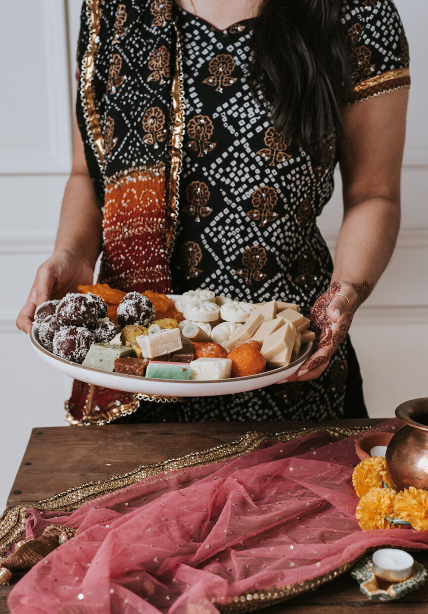 how I gather - diwali dinner party celebration and tablescape