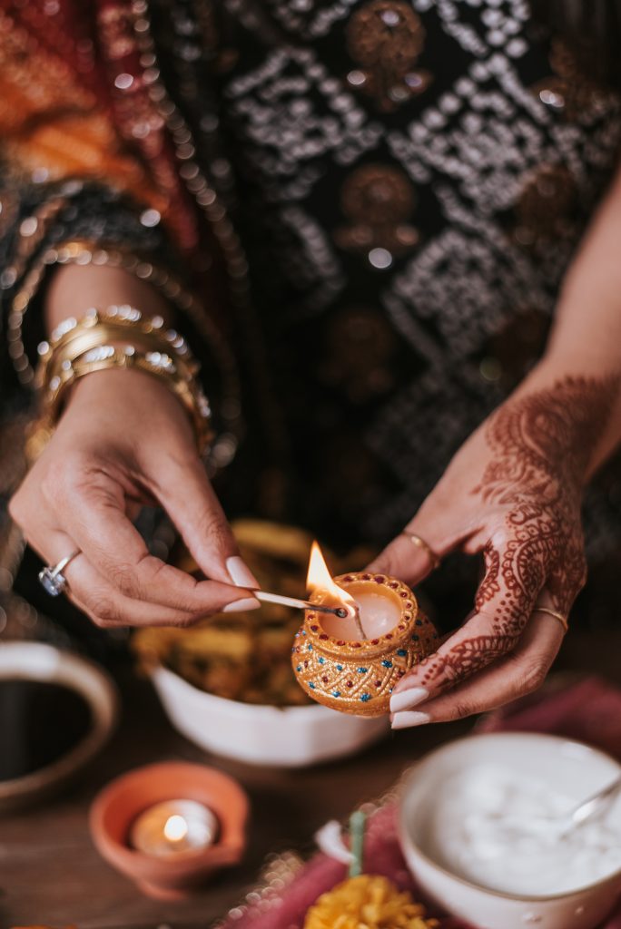 how I gather - diwali dinner party celebration and tablescape