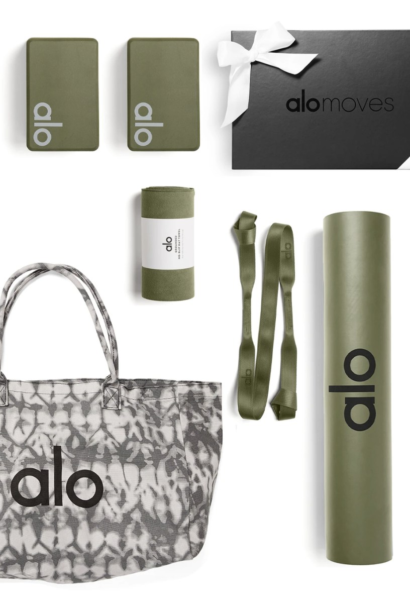 Alo Yoga Ultimate Home Studio Set
