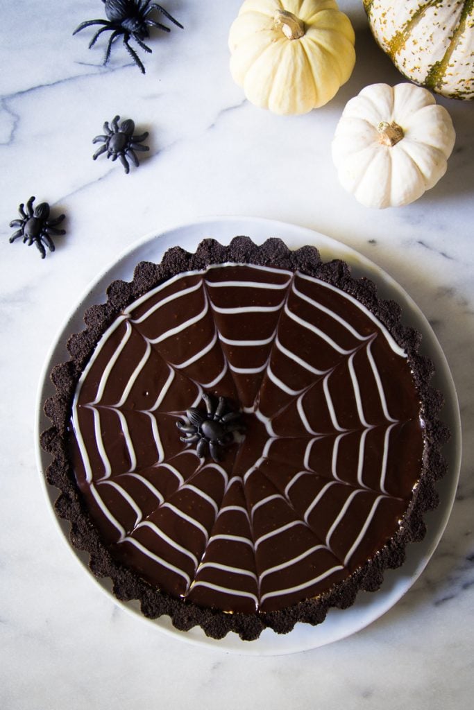 No-Bake Oreo Pumpkin Oreo Cheesecake Tart