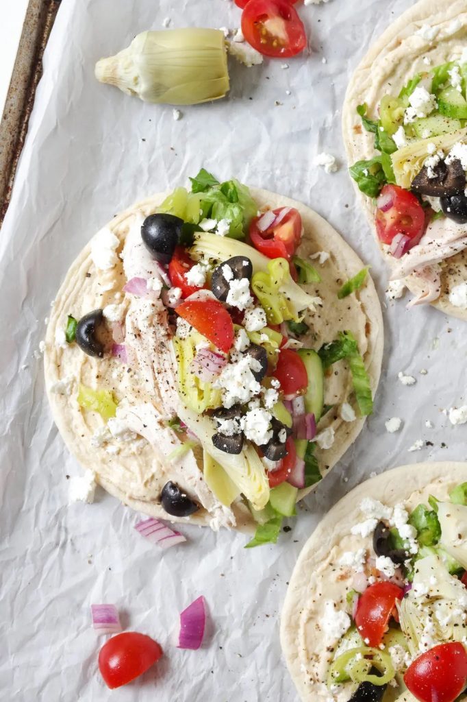 Easy Mediterranean Chicken Wraps_quick lunch recipes