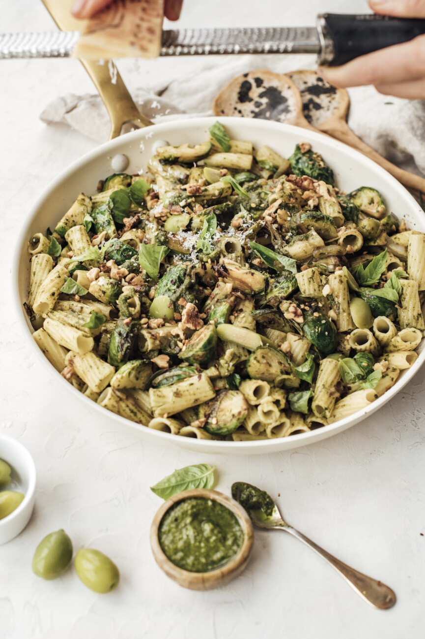 Rigatoni with Brussels Sprouts, Kale Pesto, and Lemon--easy and healthy pasta dinner recipe
