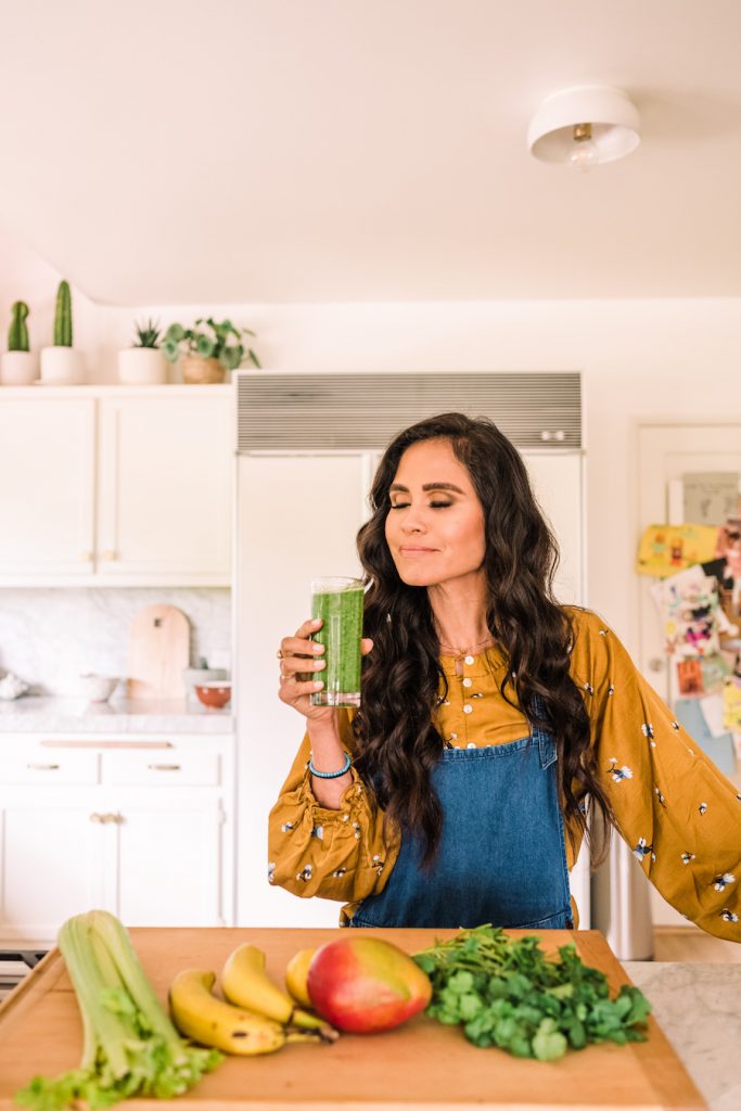 Kimberly Snyder Clean Green Smoothie_health benefits of a plant-based diet