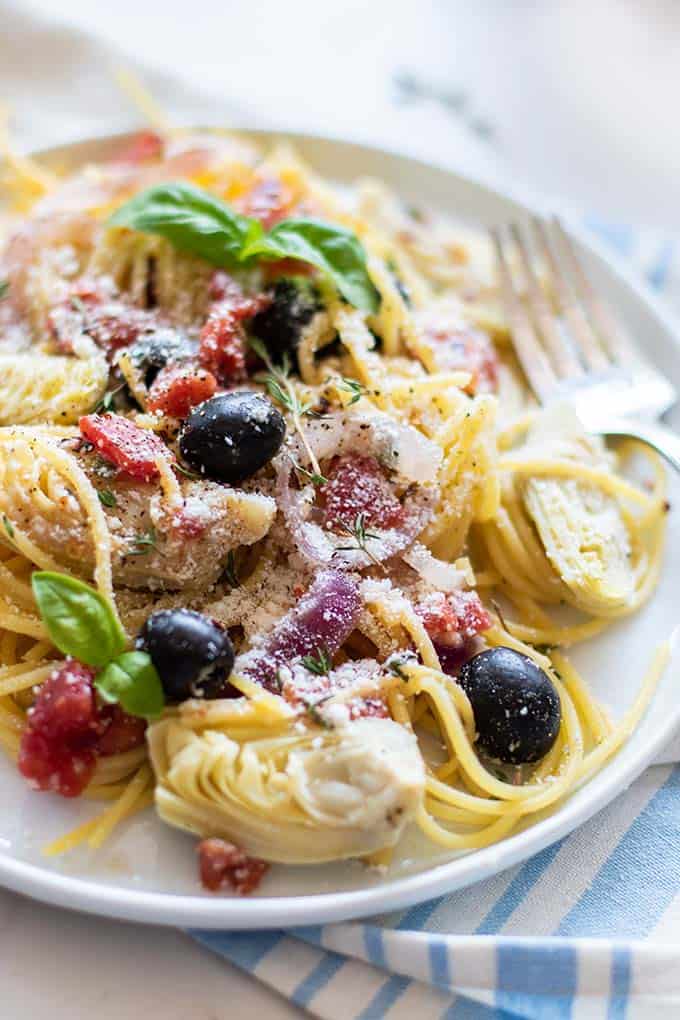 Mediterranean One Pot Pasta_Healthy One-Pot Pasta Recipes