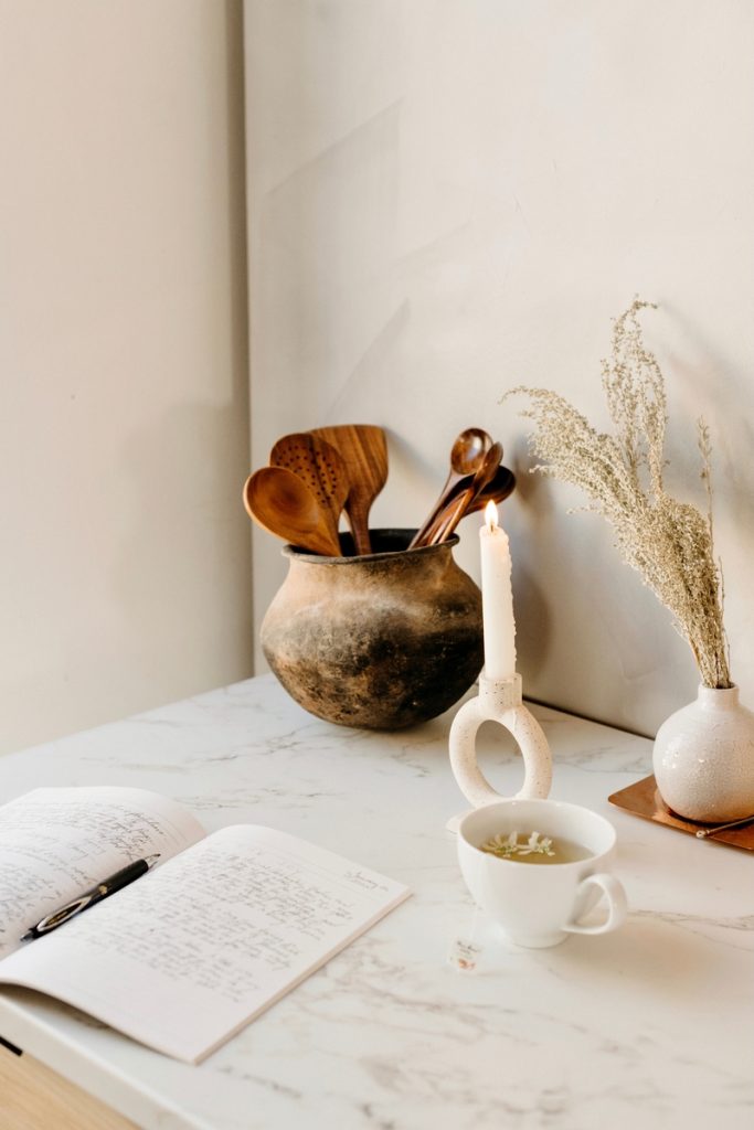tea ritual, morning routines, journaling_when should you freeze your eggs