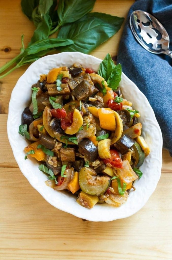 Slow Cooker Ratatouille_easy vegetarian crockpot recipes