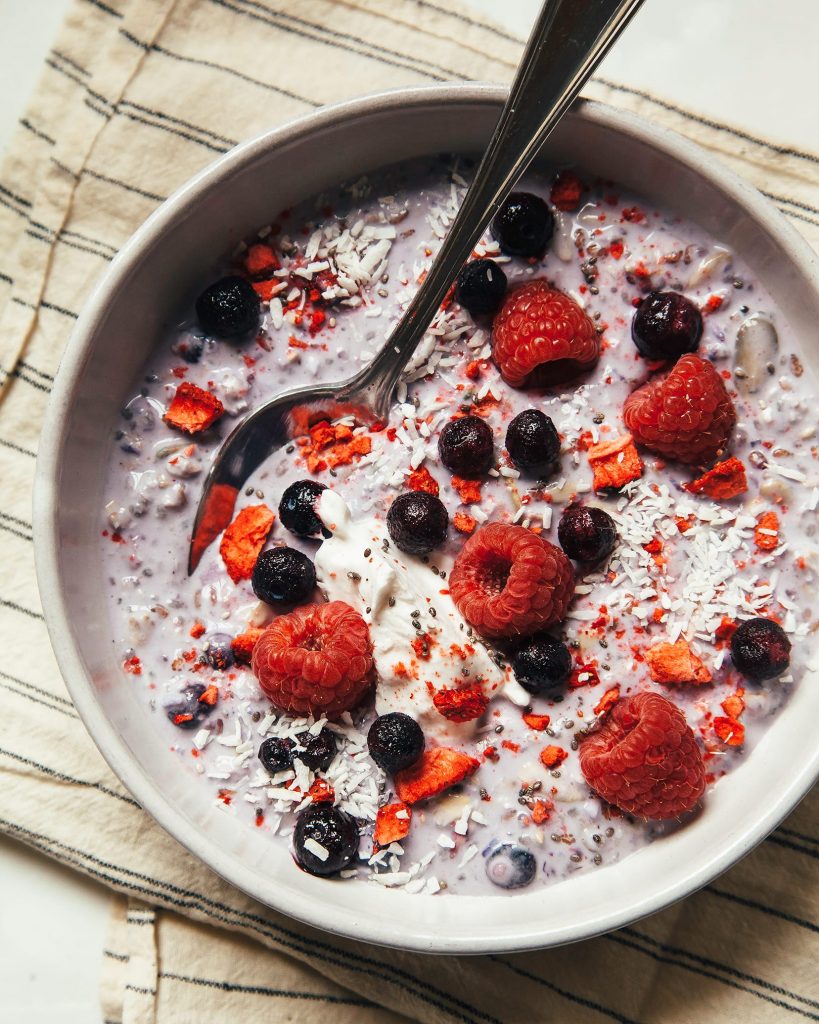 Blueberry & Coconut Bircher Muesli_easy overnight oats recipes