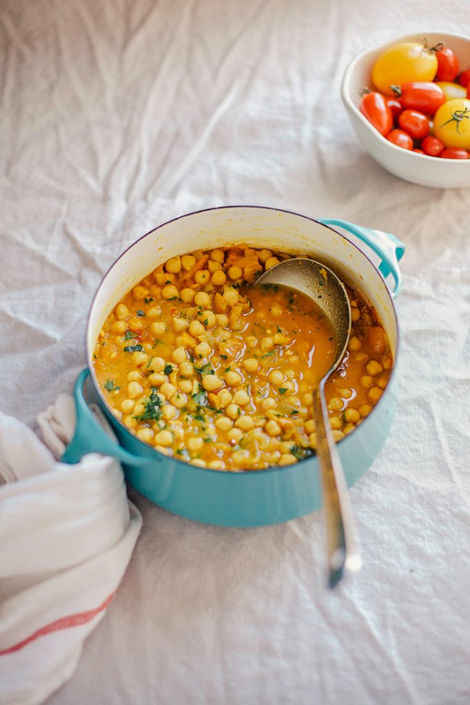 Golden Chana Masala_healthy slow cooker recipes