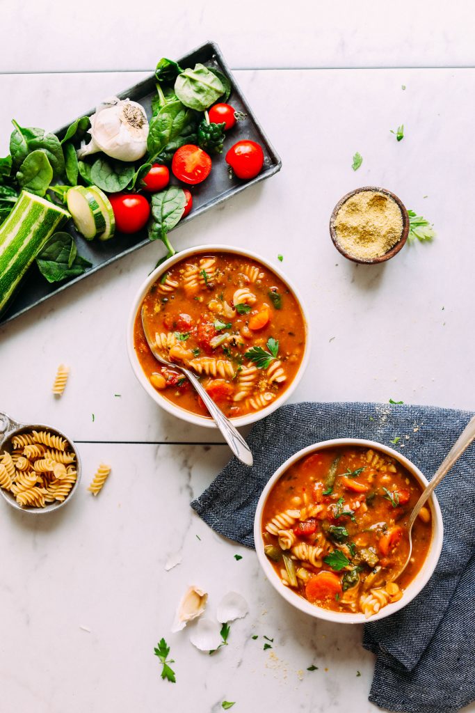 1-Pot Vegan Minestrone_easy vegetarian crockpot recipes