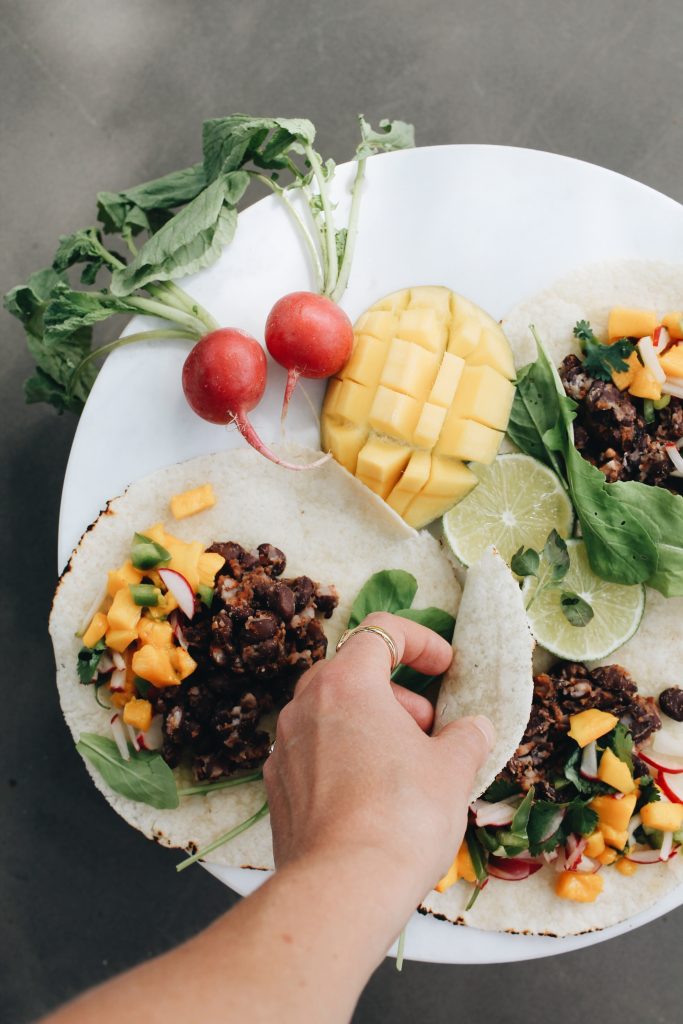Black Bean Tacos with Mango and Radish Salsa_best taco recipes