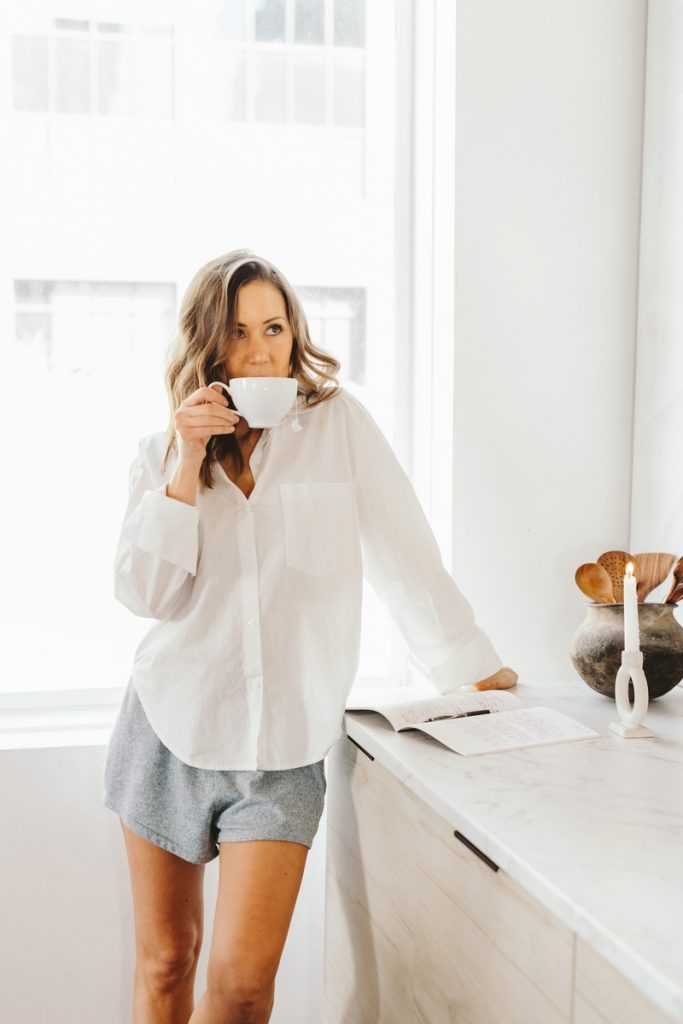Camille Styles drinking tea_ginger for inflammation