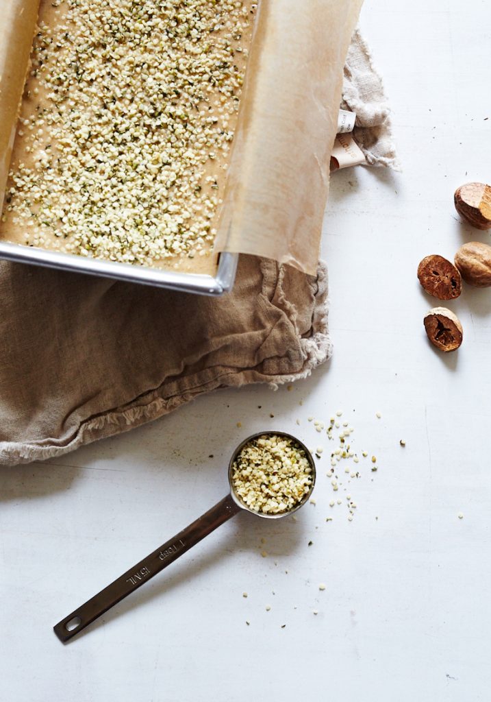Maple Banana Bread with Hempseeds_how to store nuts