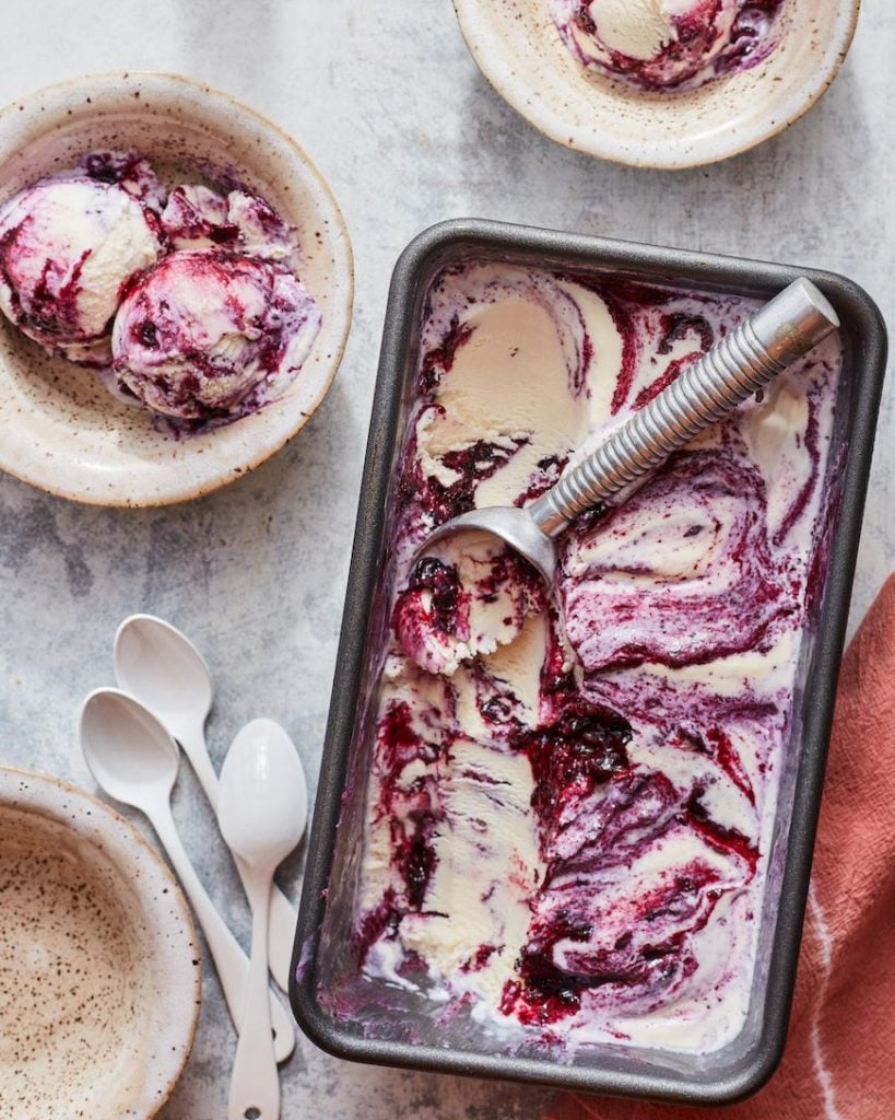 No Churn Blueberry Mascarpone Ice Cream_4th of july desserts