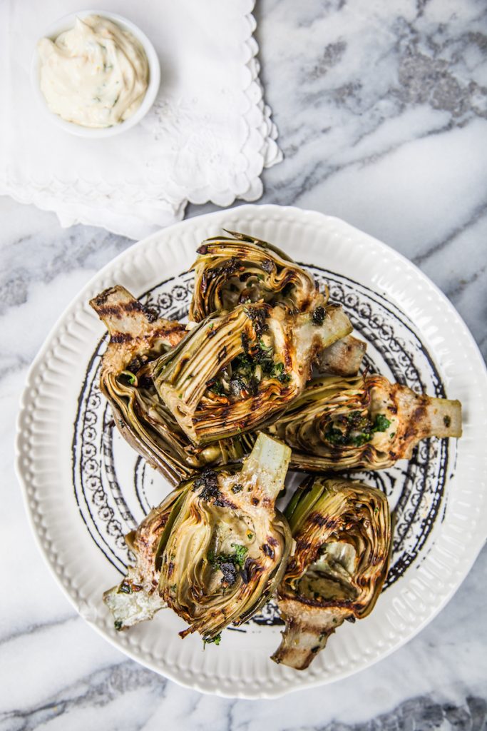 Grilled Artichoke with Lemon Garlic Aioli_unique grilling ideas
