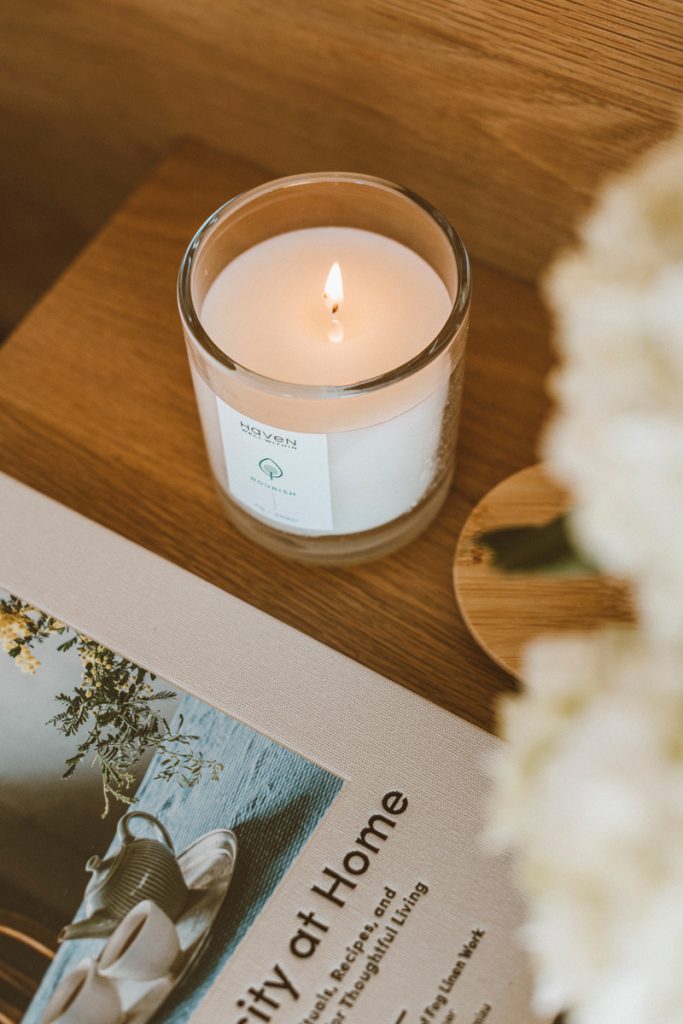 cozy fall candle lit_best fall candles