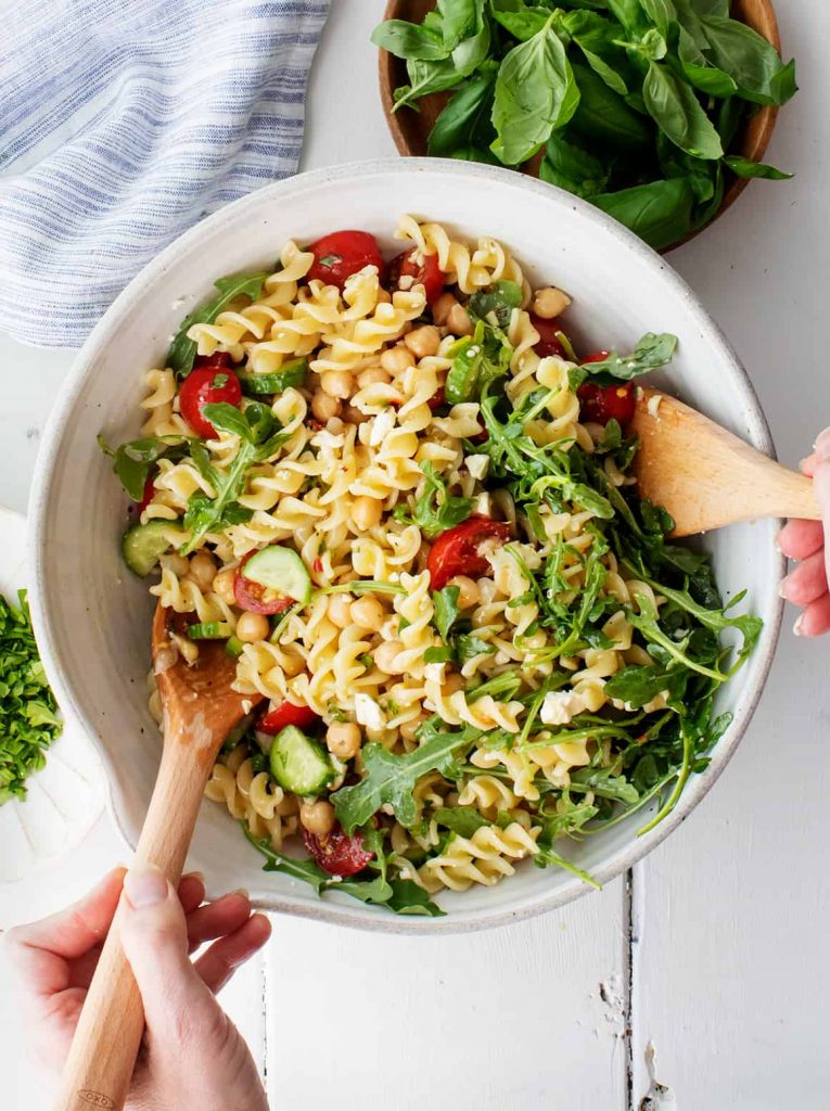 Mediterranean Pasta Salad_healthy pasta salad recipes