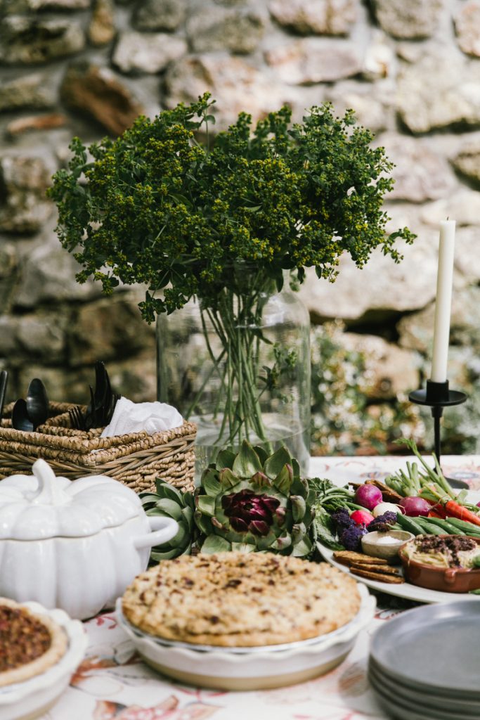 fall gathering good table