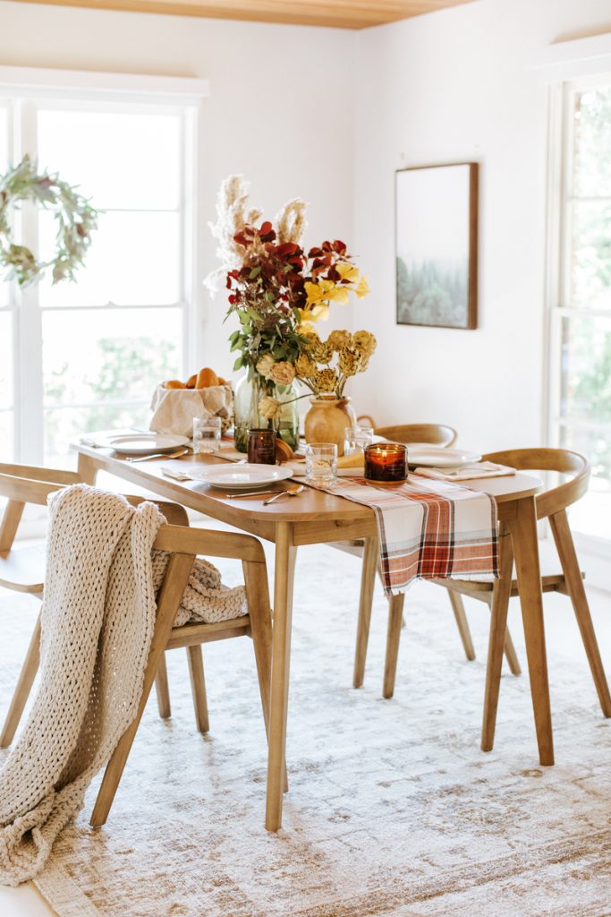 fall tablescape