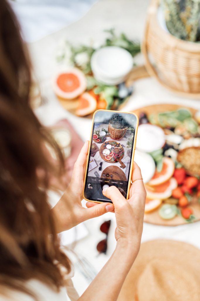 food phone photography_how to limit screen time