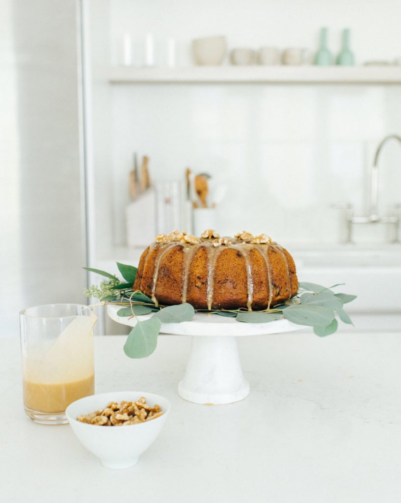 pumpkin bread decorating