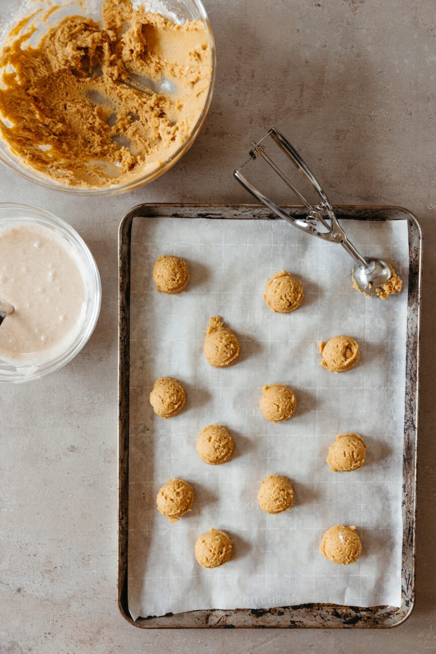 chewy pumpkin spice cookies with cinnamon frosting, baking