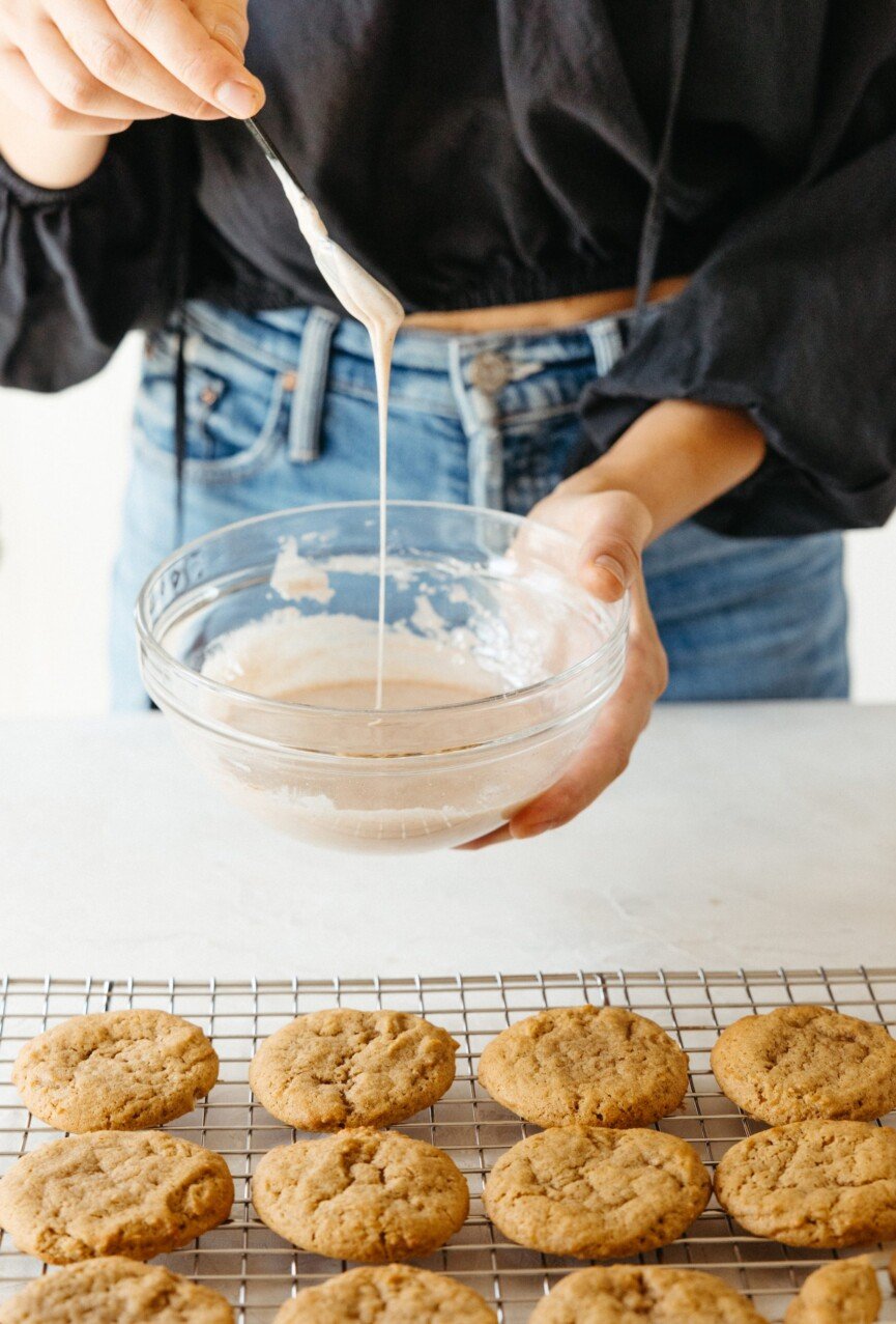 chewy pumpkin spice cookies with cinnamon frosting, baking