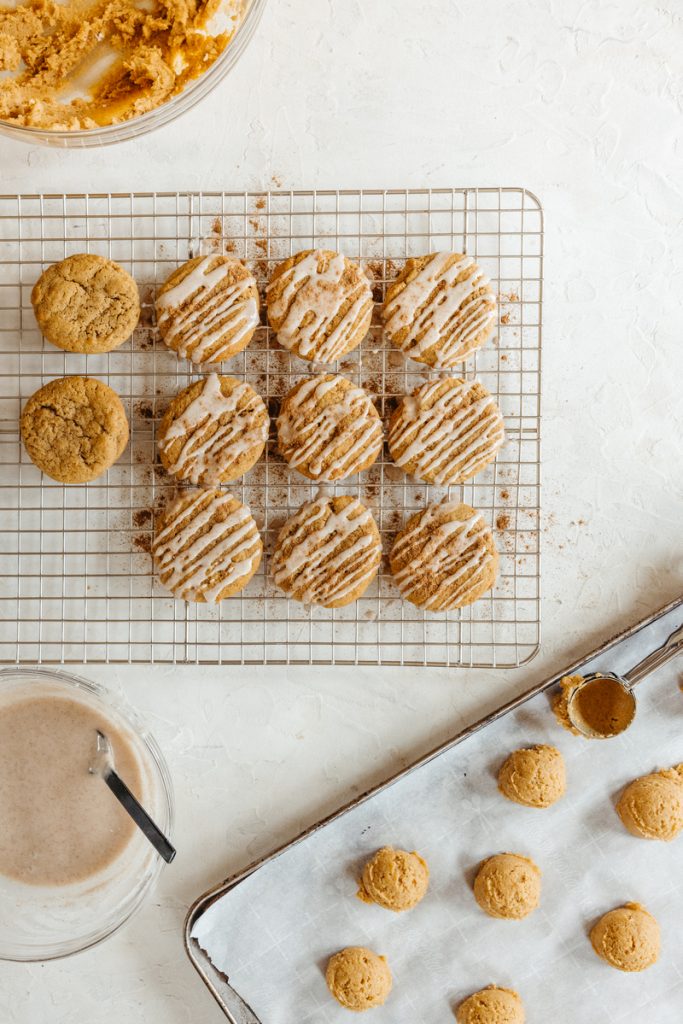 chewy pumpkin spice cookies_winter birthday ideas