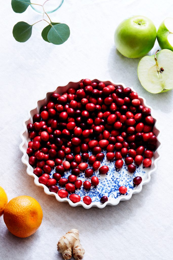 cranberry oat bars recipe_natural herbs for women's health