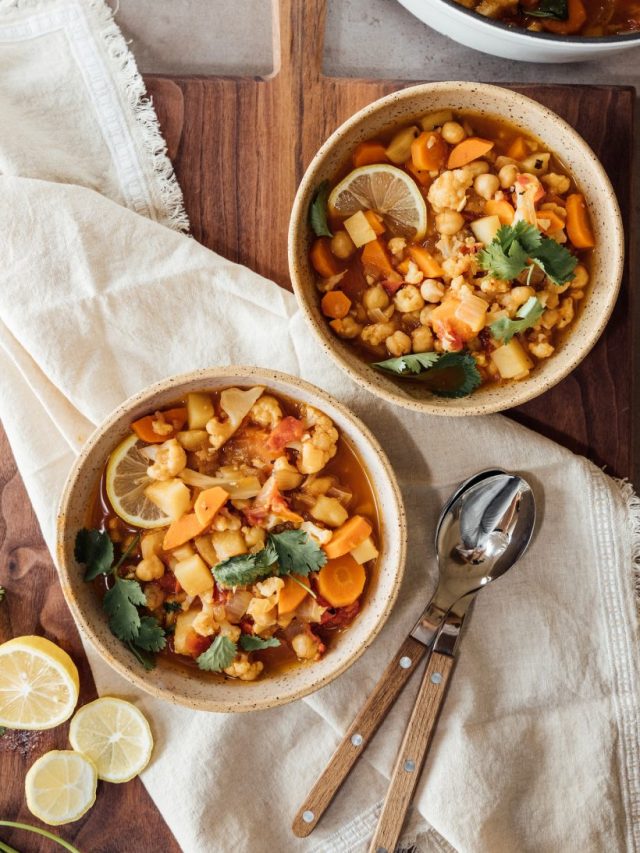 One-Pot Vegetarian Moroccan Stew